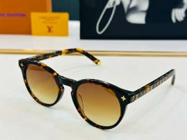 Picture of LV Sunglasses _SKUfw57312409fw
